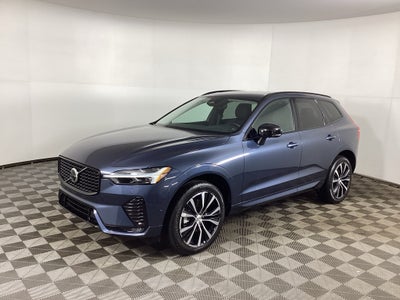 2024 Volvo XC60 Plus Dark Theme