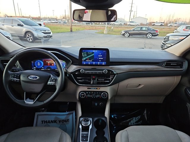 2020 Ford Escape Titanium Hybrid