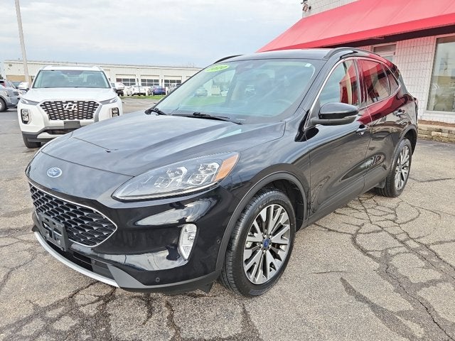 2020 Ford Escape Titanium Hybrid