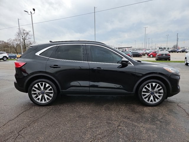 2020 Ford Escape Titanium