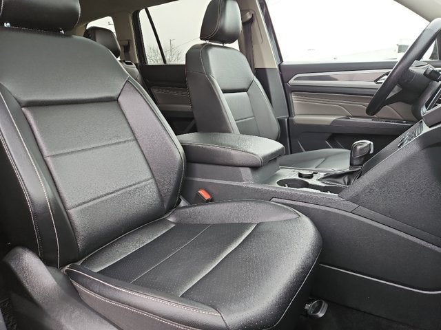 2021 Volkswagen Atlas 3.6L V6 SE w/Technology R-Line