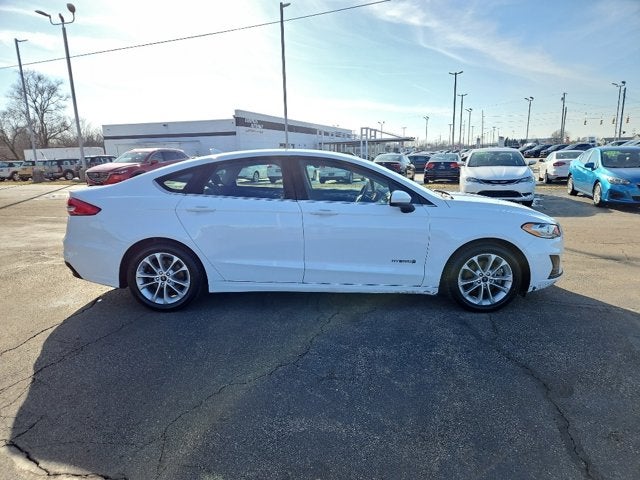 2019 Ford Fusion Hybrid SE