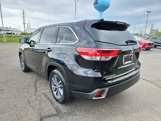 2019 Toyota Highlander Base