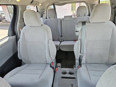 2017 Toyota Sienna Base