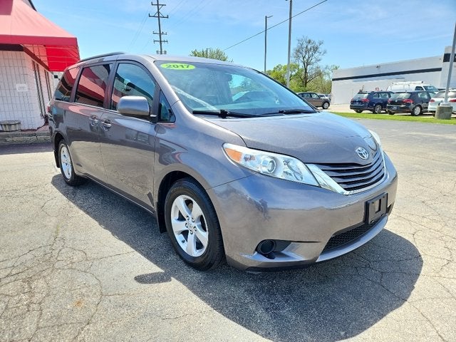 2017 Toyota Sienna Base