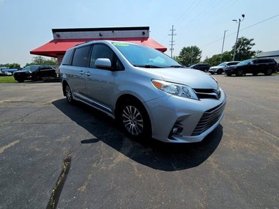 2020 Toyota Sienna Base