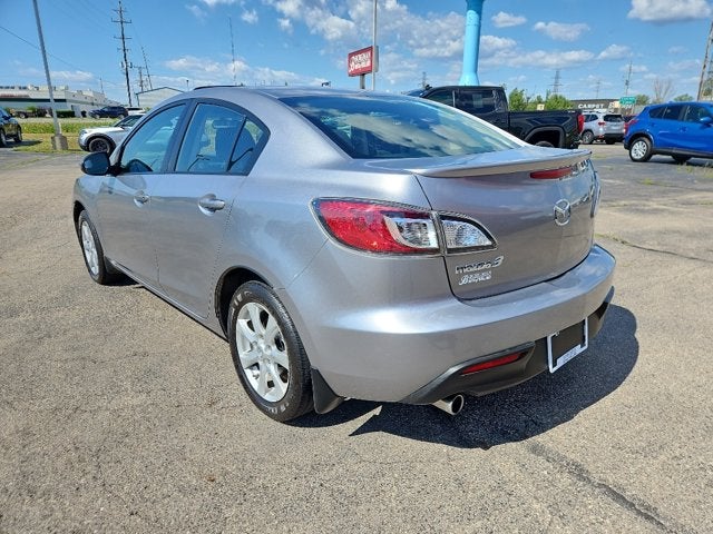 Used 2010 Mazda MAZDA3 i Touring with VIN JM1BL1SF4A1238470 for sale in Grandville, MI