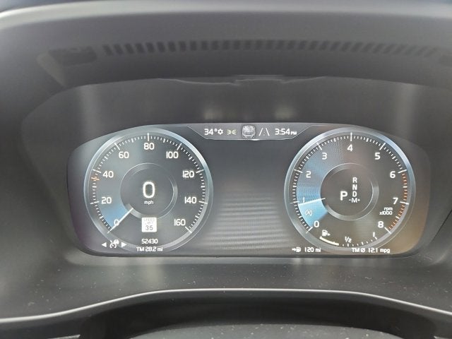 2019 Volvo XC40 Momentum