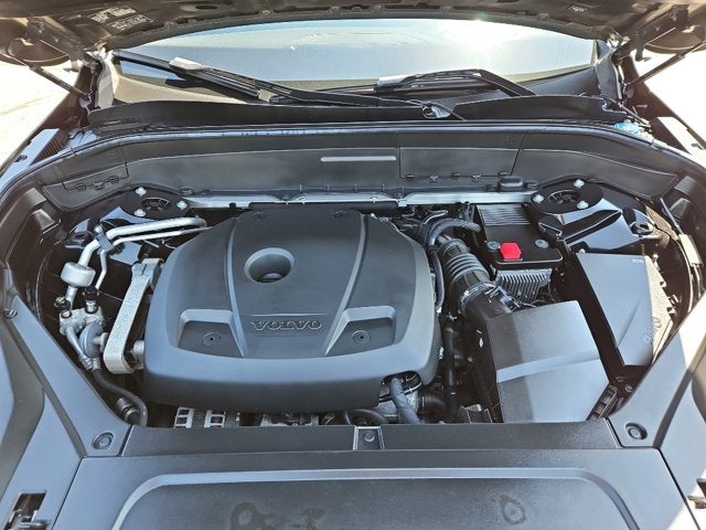 2018 Volvo XC90 Momentum