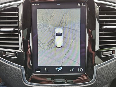 2017 Volvo XC90 Momentum