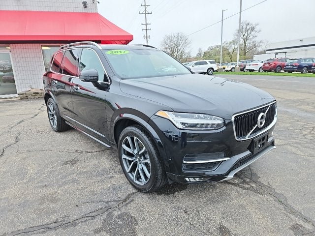 2017 Volvo XC90 Momentum